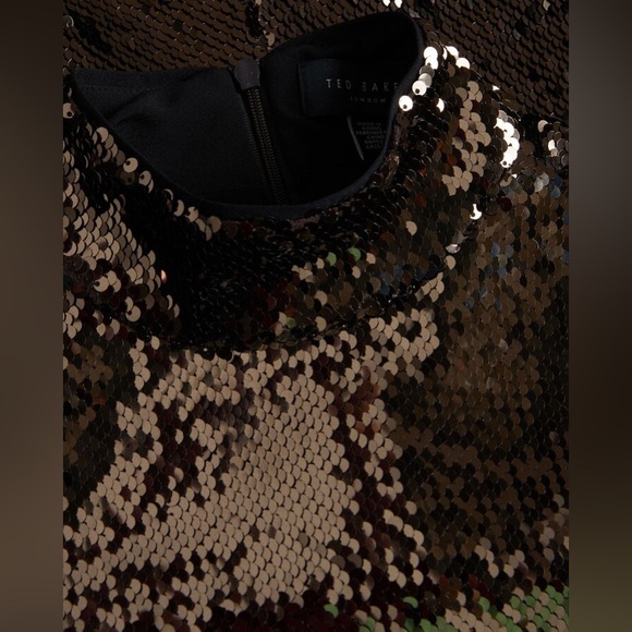 Ted Baker ~ Lovato Sequins Top - Picture 8 of 12